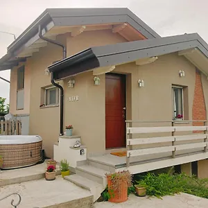 Nife Tiny House - Secret Garden Villa